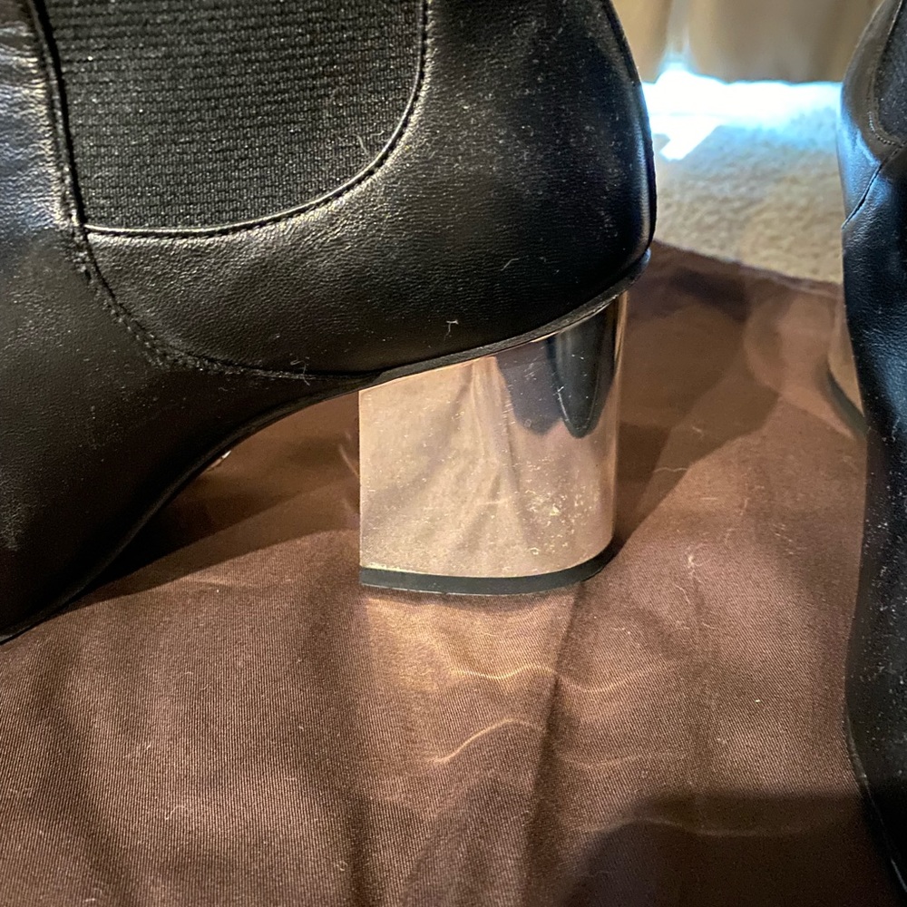 Gucci tall leather boots with mirror heel - Picture 8 of 14